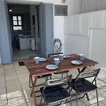 Centre With Old Port Sea View & Balcony Appartement *