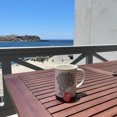 Centre With Old Port Sea View & Balcony Apartamento *