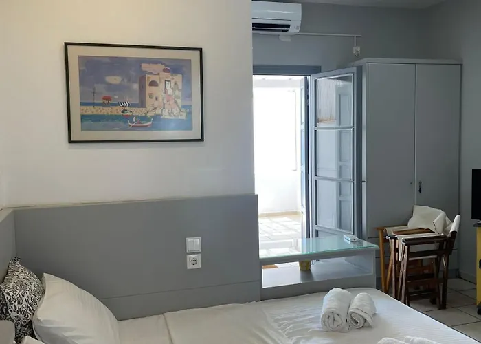 Centre With Old Port Sea View & Balcony