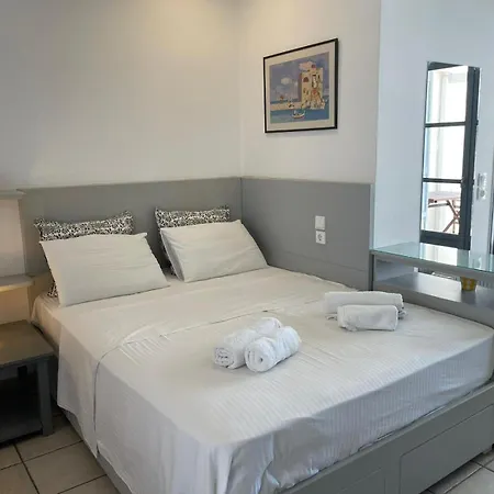 شقة Centre With Old Port Sea View & Balcony *