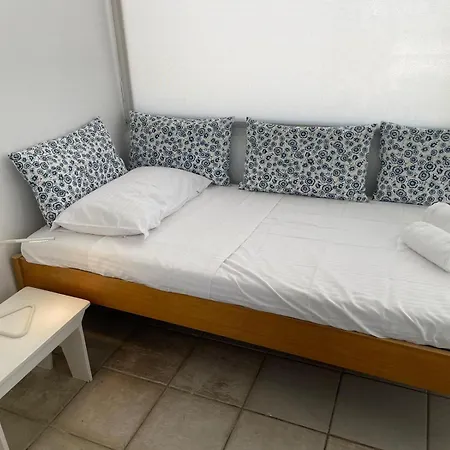 Centre With Old Port Sea View & Balcony Appartamento Tínos