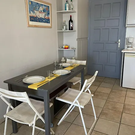 Centre With Old Port Sea View & Balcony