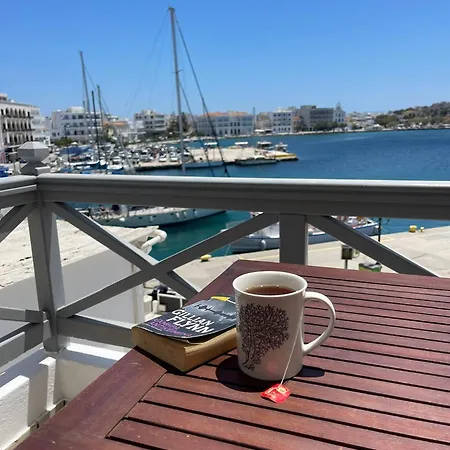 Centre With Old Port Sea View & Balcony * Tínos
