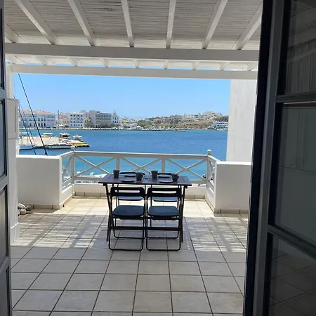 Centre With Old Port Sea View & Balcony Apartment Tínos