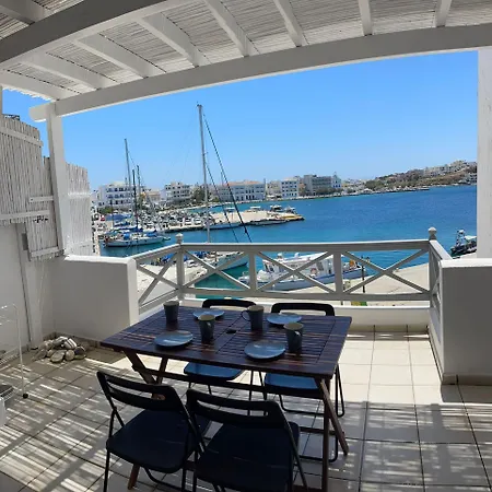 Apartment Centre With Old Port Sea View & Balcony